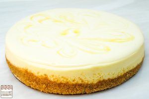 Lemon Cheesecake - 8 inch